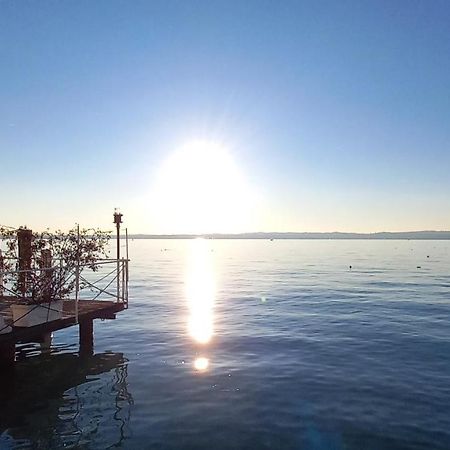 Il Nido Del Cigno Apartment Sirmione Bagian luar foto